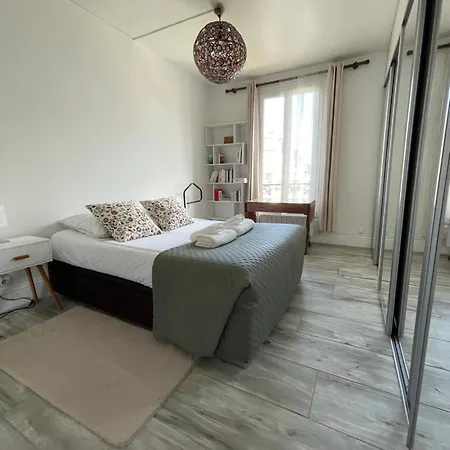 2 Pieces, Paris Porte D'italie Metro Lignes 7 Et 14, Tramway Ligne T3a شقة